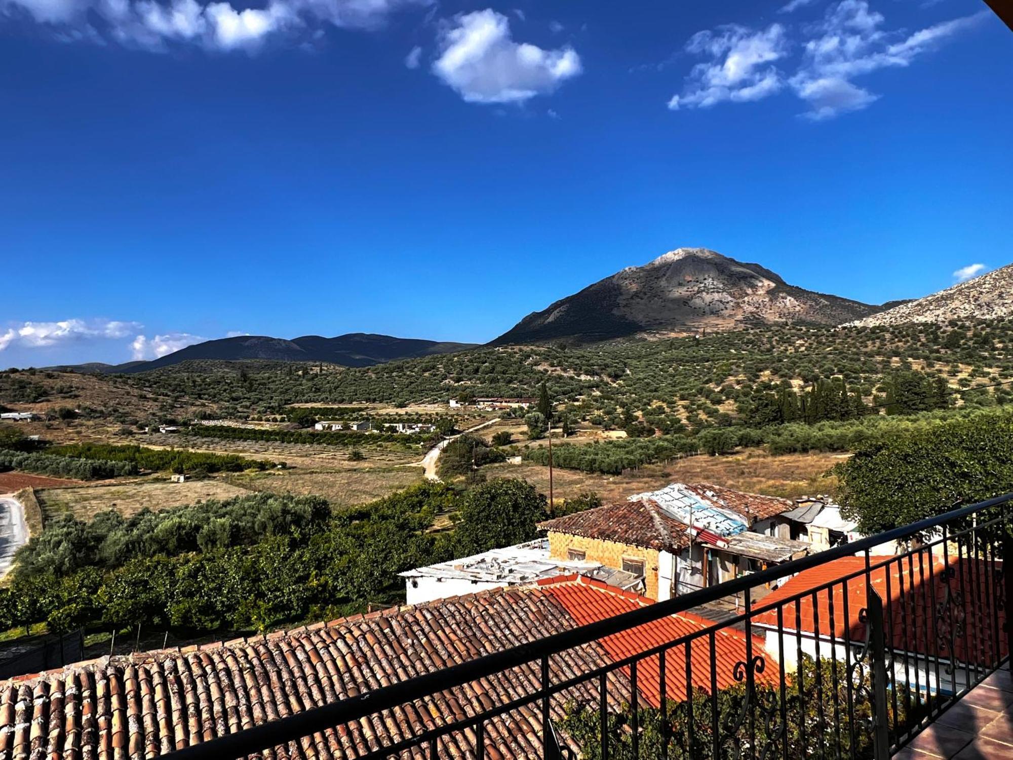 Sunny House At Ancient Mycenae, Close To Nafplio! Mykines Екстериор снимка